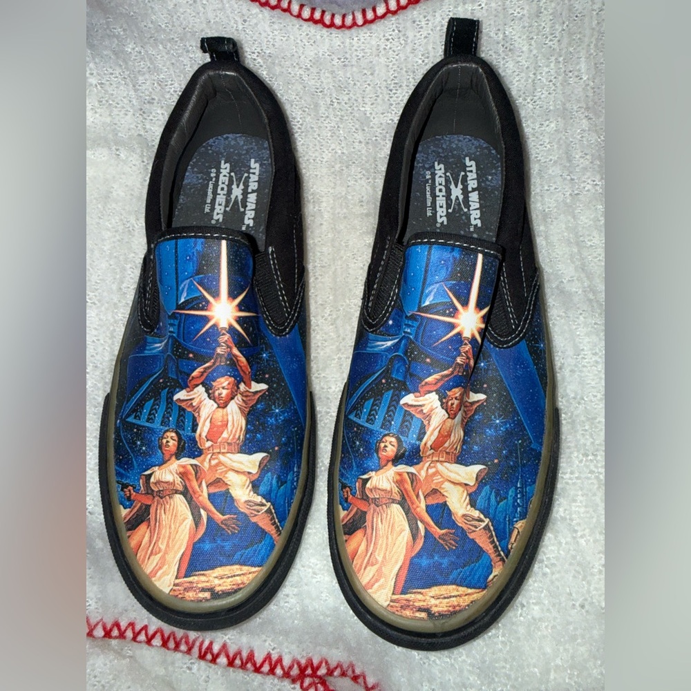 Skechers Blue Star Wars Graphic Slip-On Sneakers